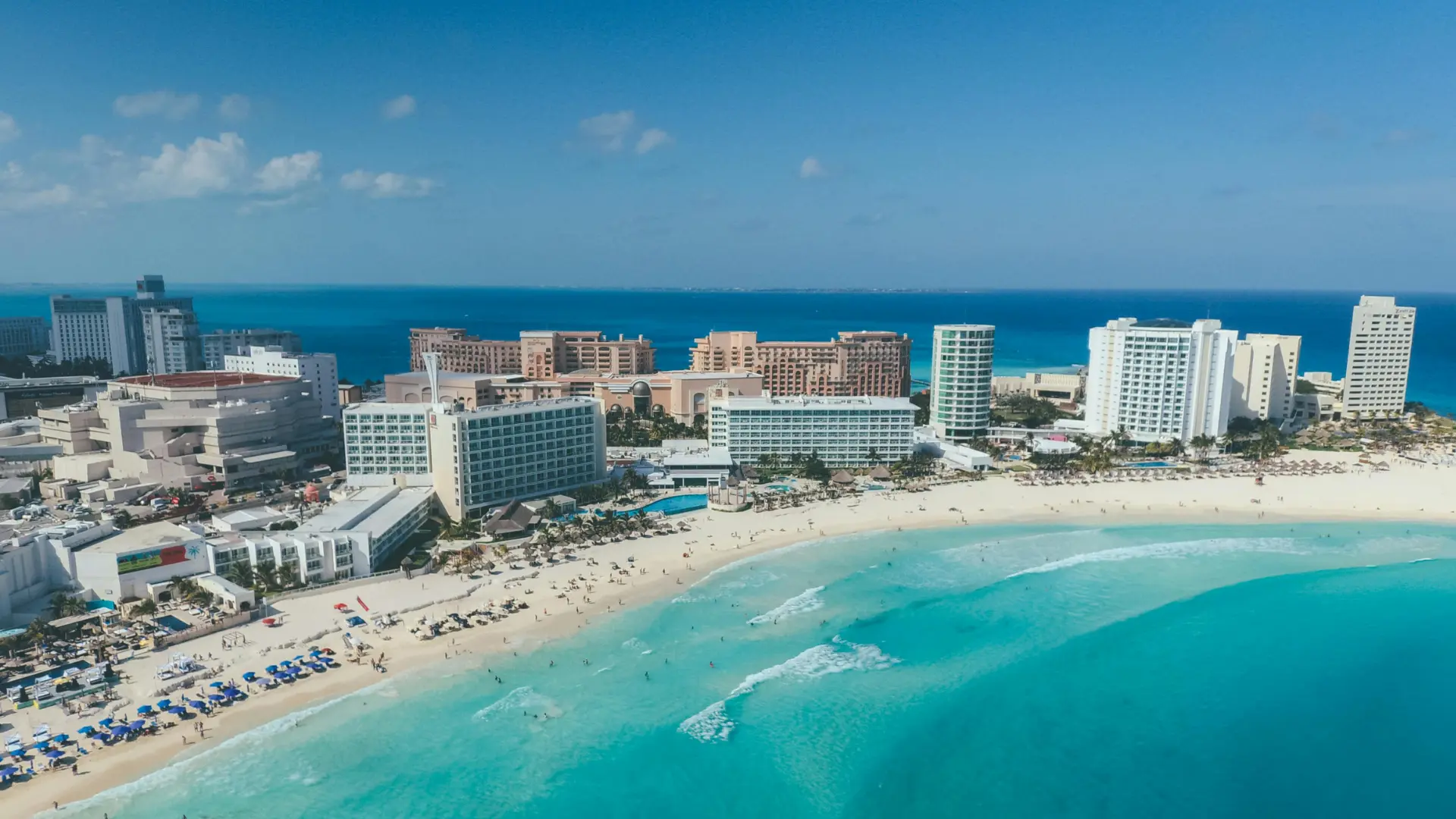 is cancun mexico safe